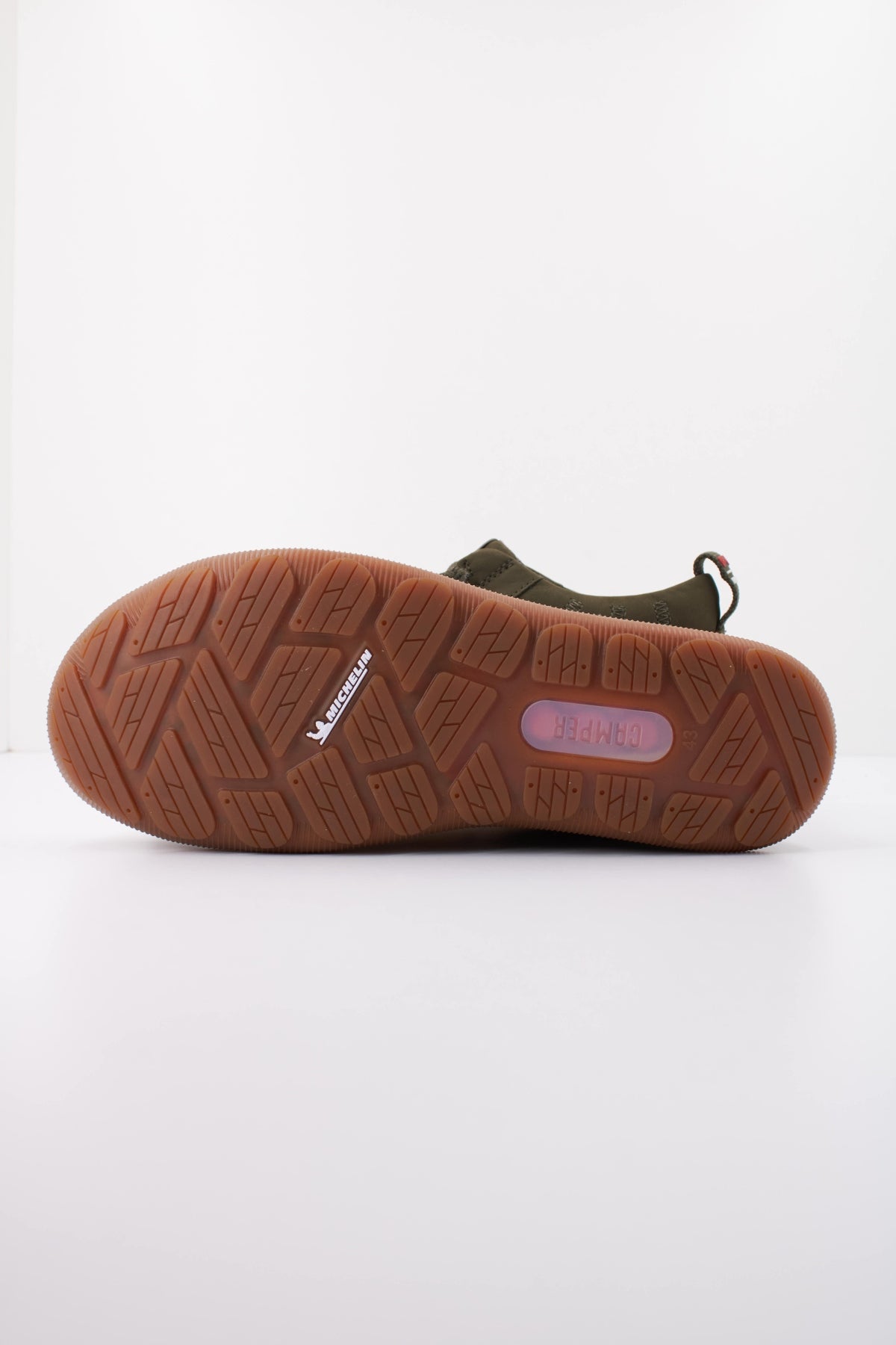 CAMPER TRAVELBUCK en color VERDE  (5)