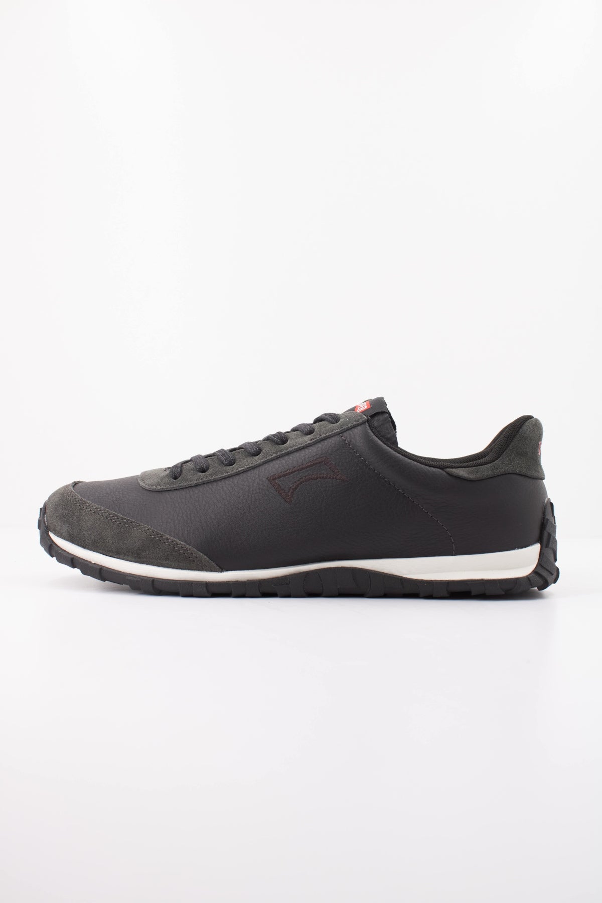 CAMPER RUG METEOR en color NEGRO  (1)
