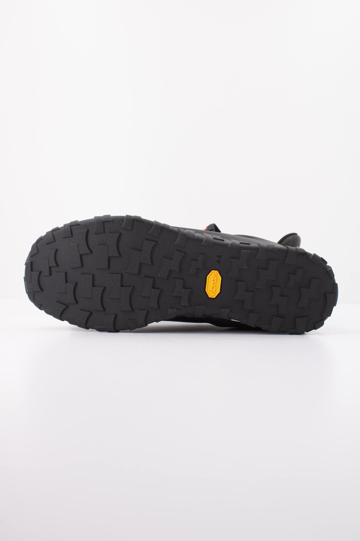 CAMPER RUG METEOR en color NEGRO  (5)