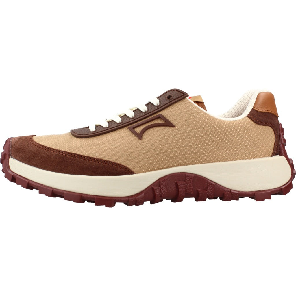 CAMPER RUG COLA en color MARRON CLARO  (2)