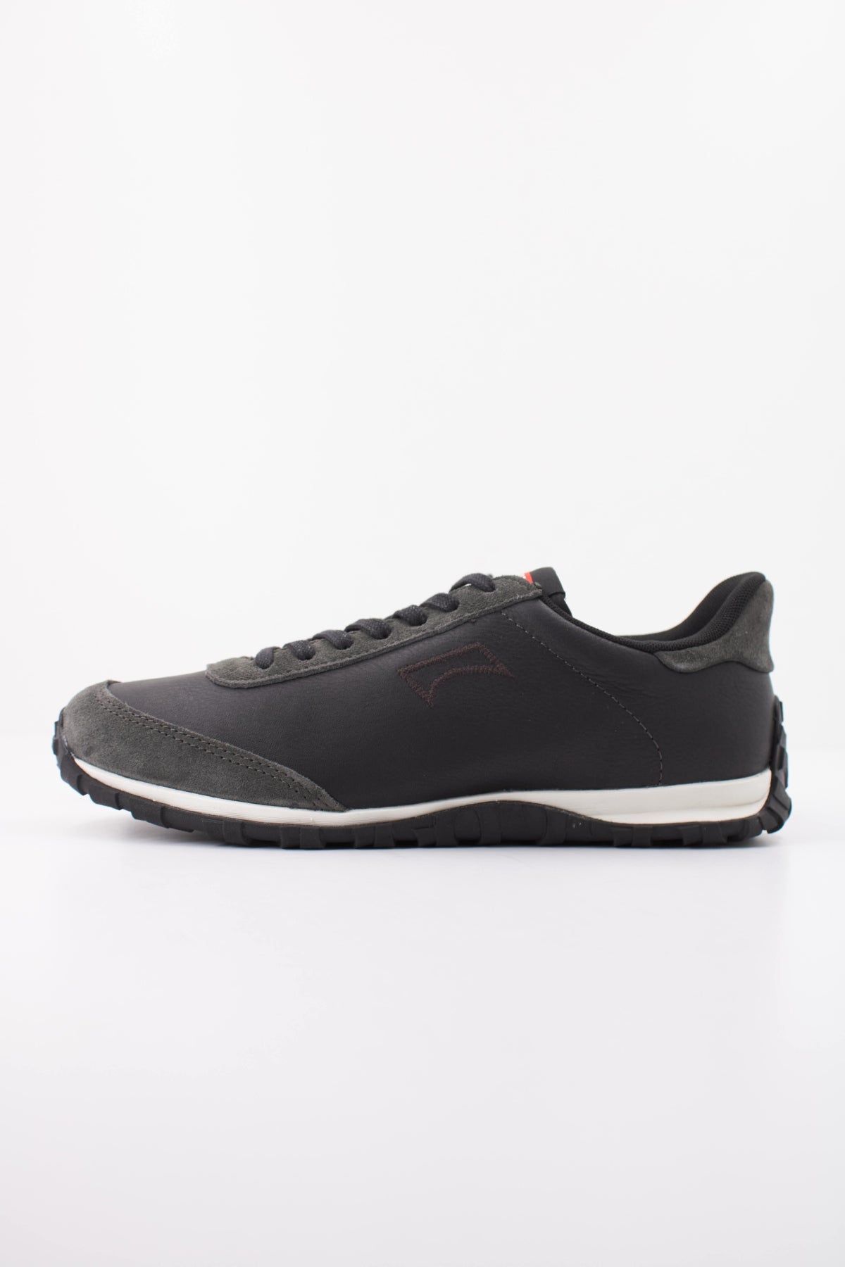 CAMPER RUG METEOR en color NEGRO  (1)
