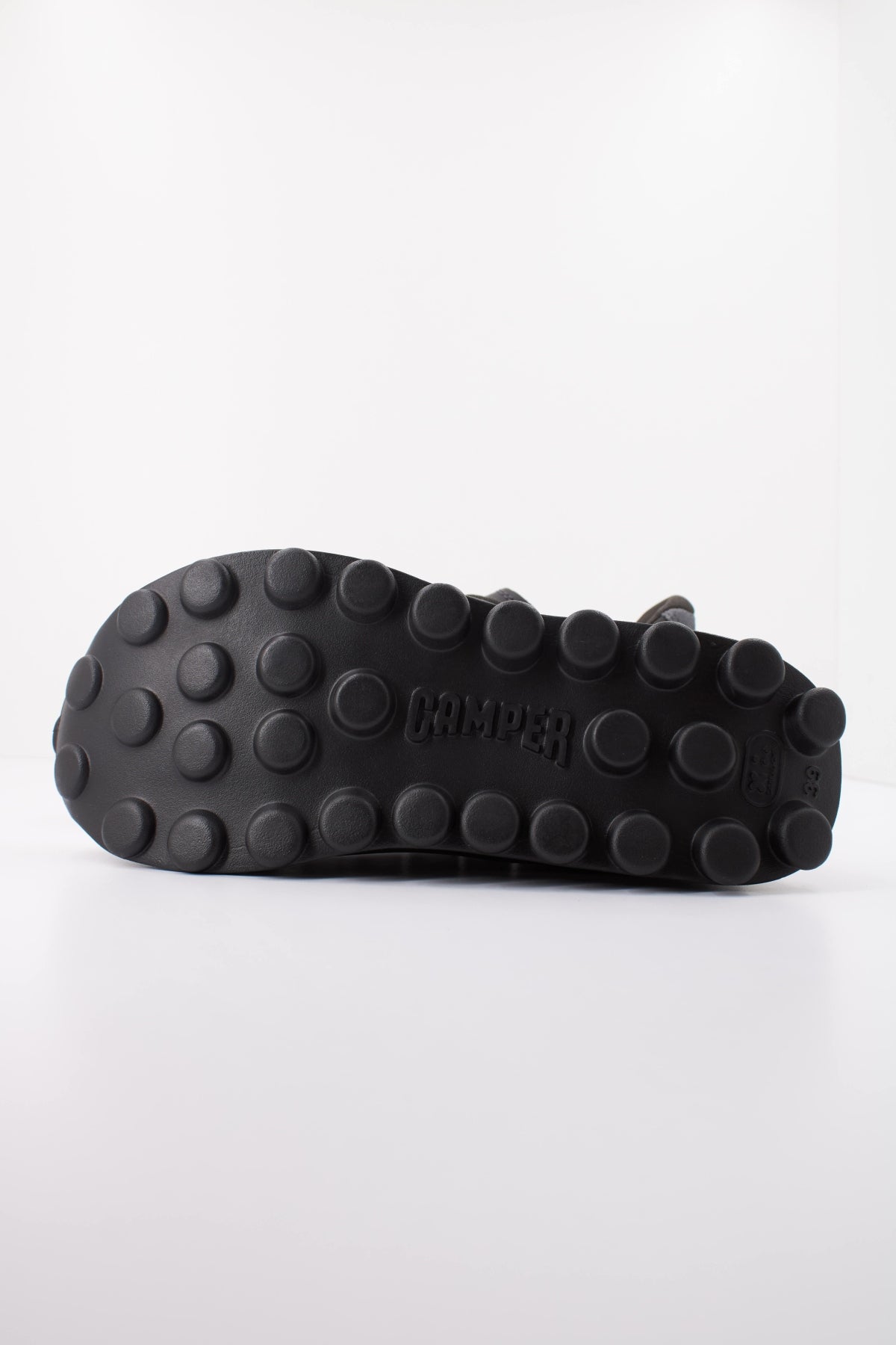 CAMPER RUG METEOR en color NEGRO  (5)