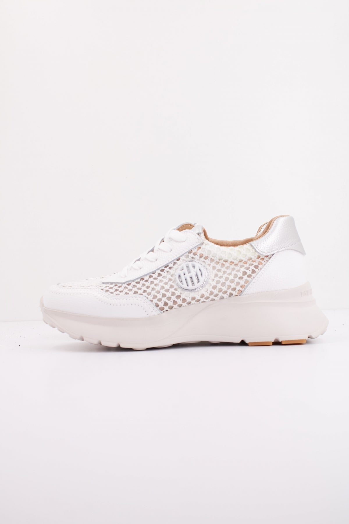 THE HAPPY MONK CASCAIS  en color BLANCO  (1)