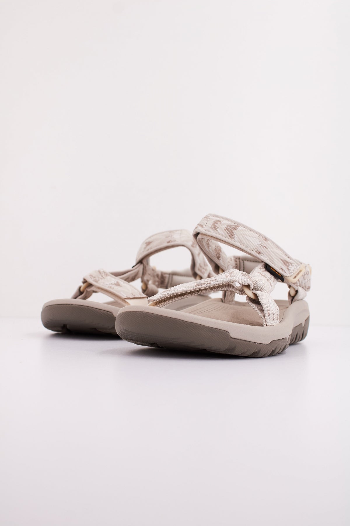 TEVA HURRICANE XLT en color BLANCO  (2)
