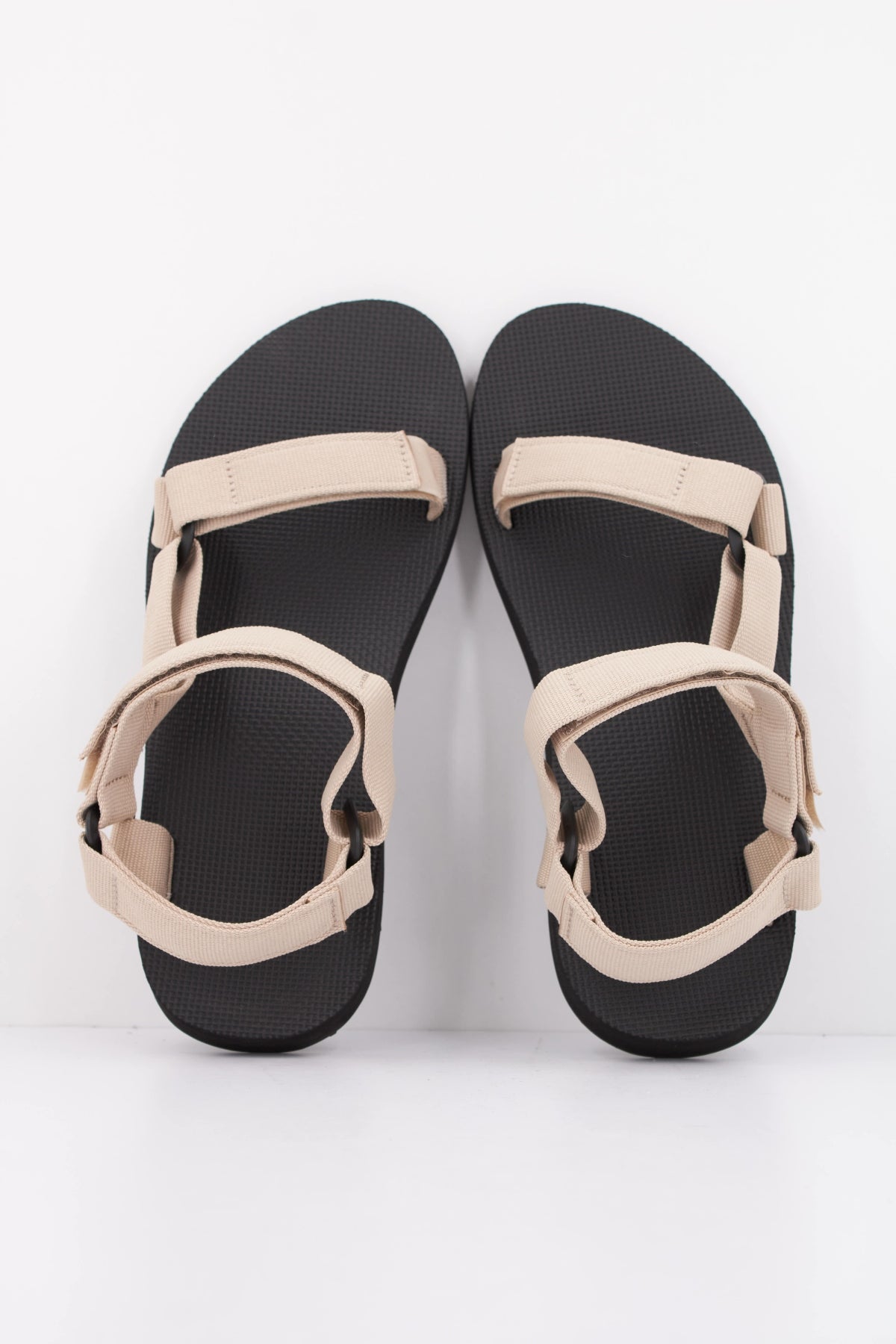TEVA TV en color BEIS  (3)