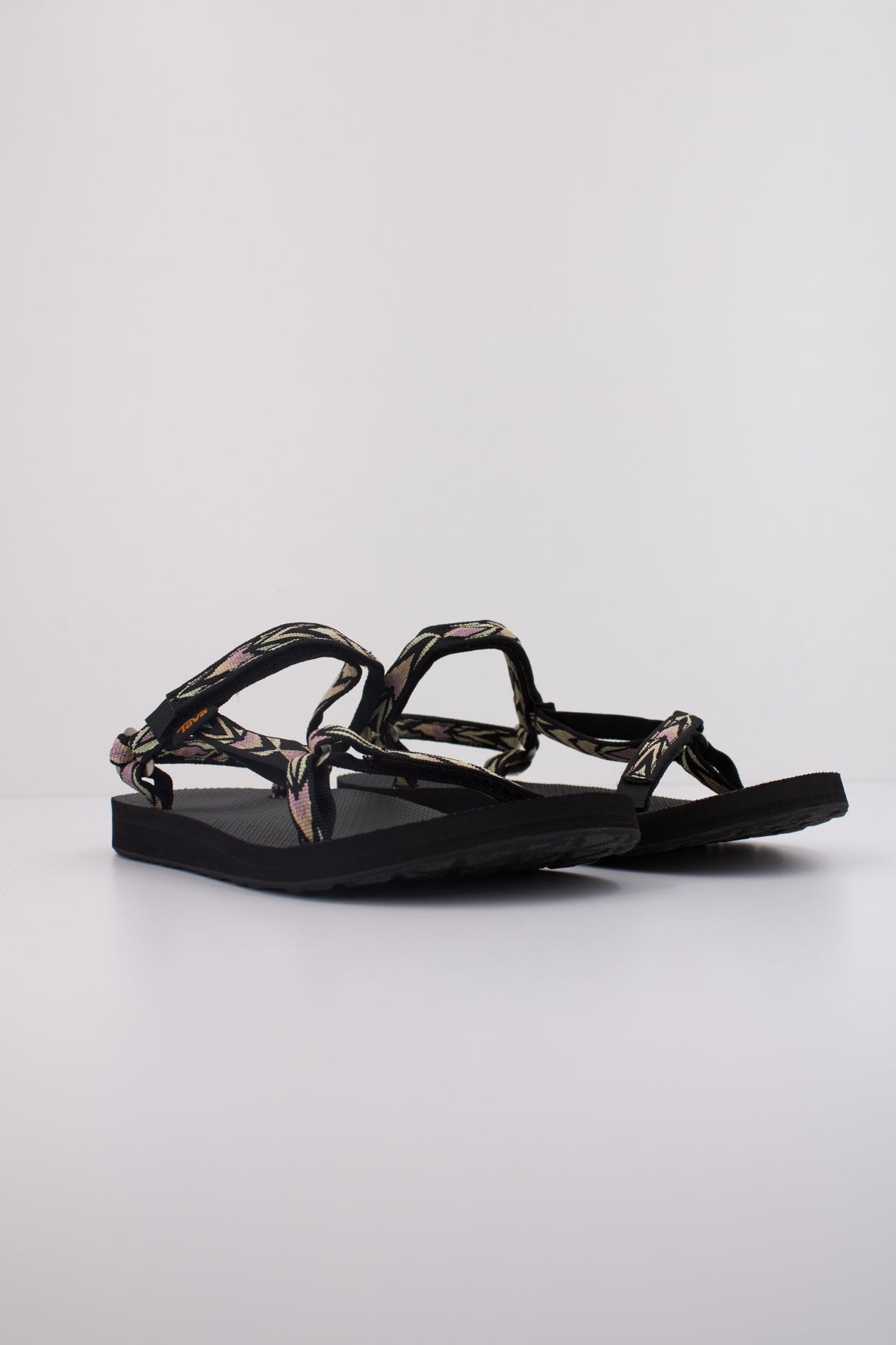 TEVA W ORIGINAL UNIVERSAL SLIM en color NEGRO  (2)