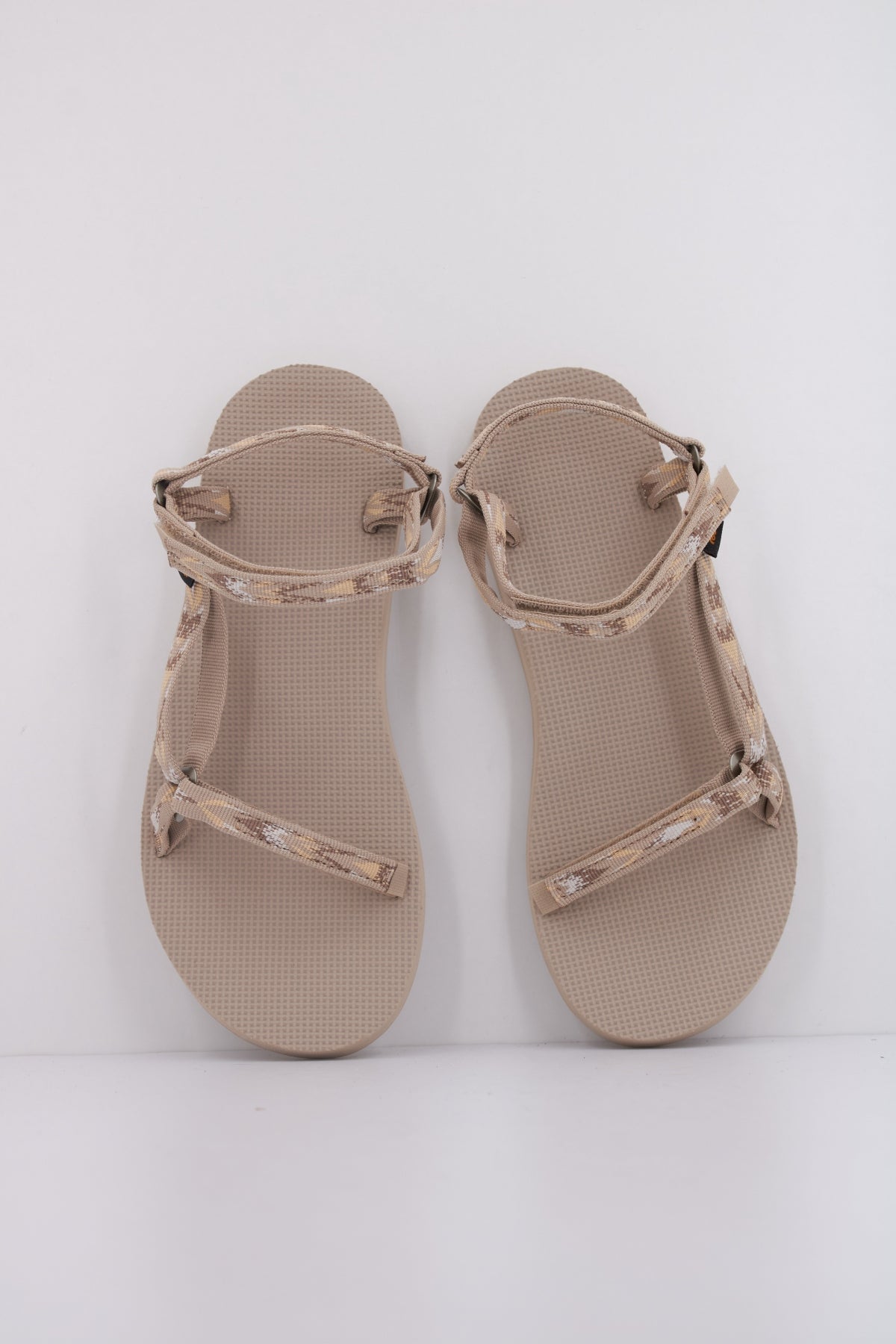 TEVA W ORIGINAL UNIVERSAL SLIM en color BEIS  (3)