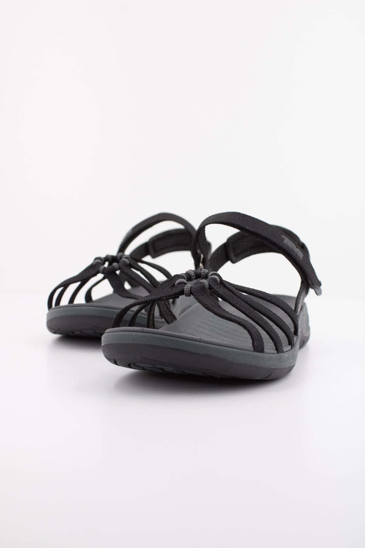 TEVA W TIRRA TRAVELLE en color NEGRO  (2)