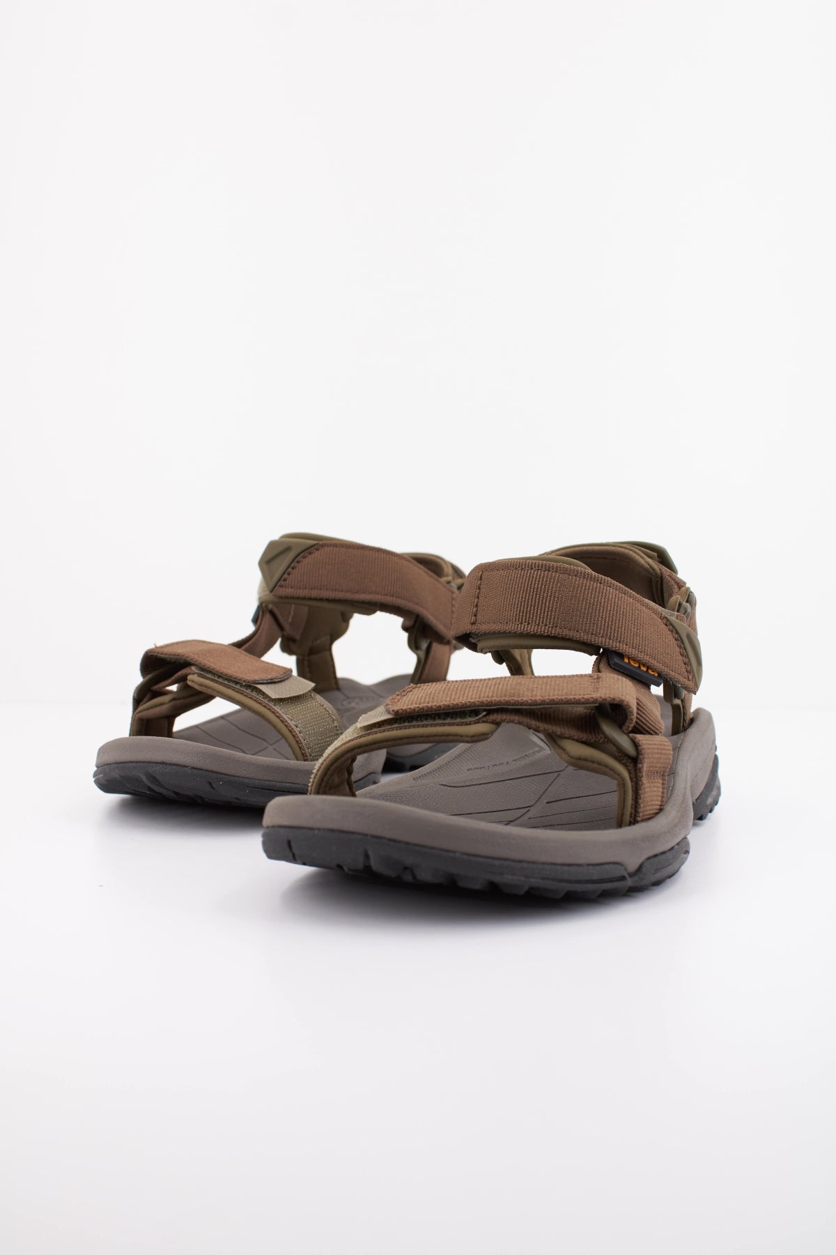 TEVA M TERRA FI LITE en color MARRON  (2)