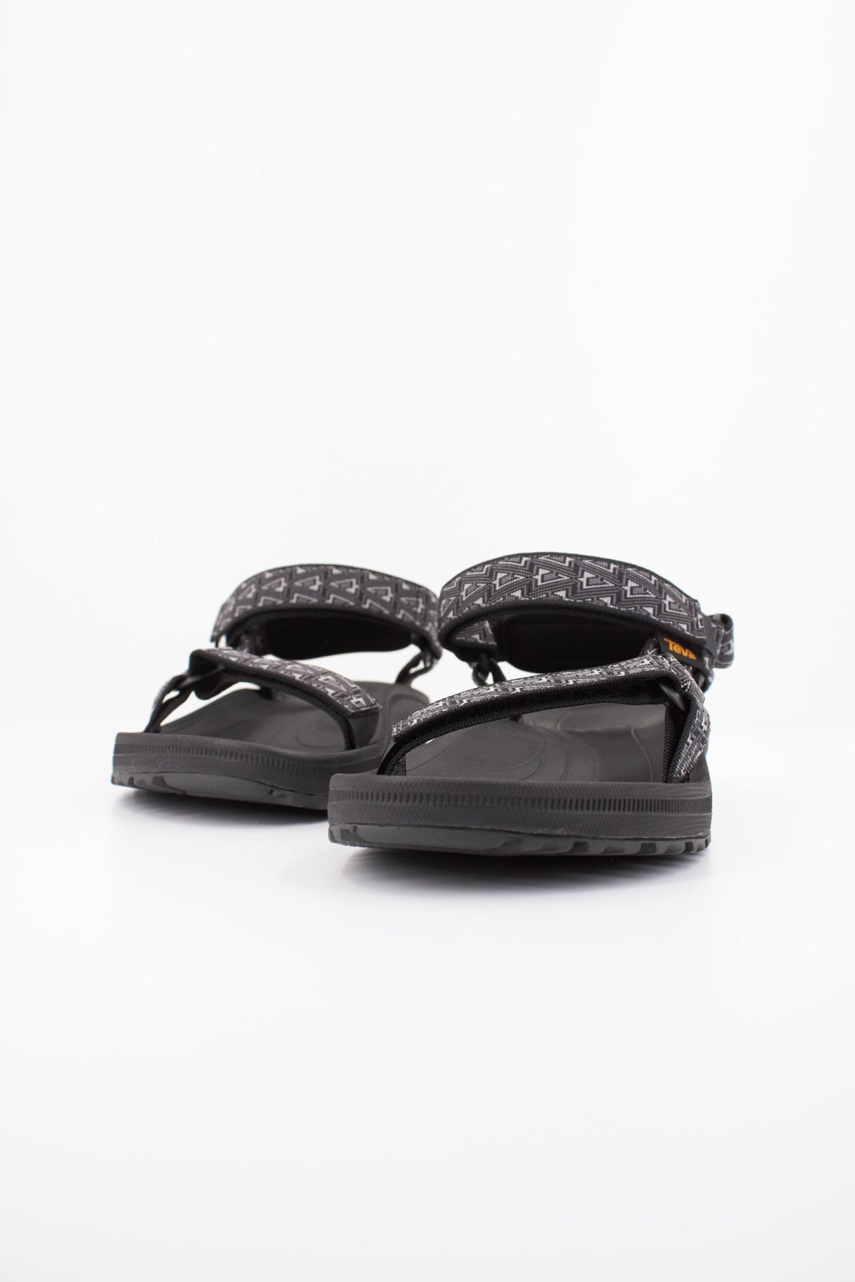 TEVA M WINSTED en color NEGRO  (2)