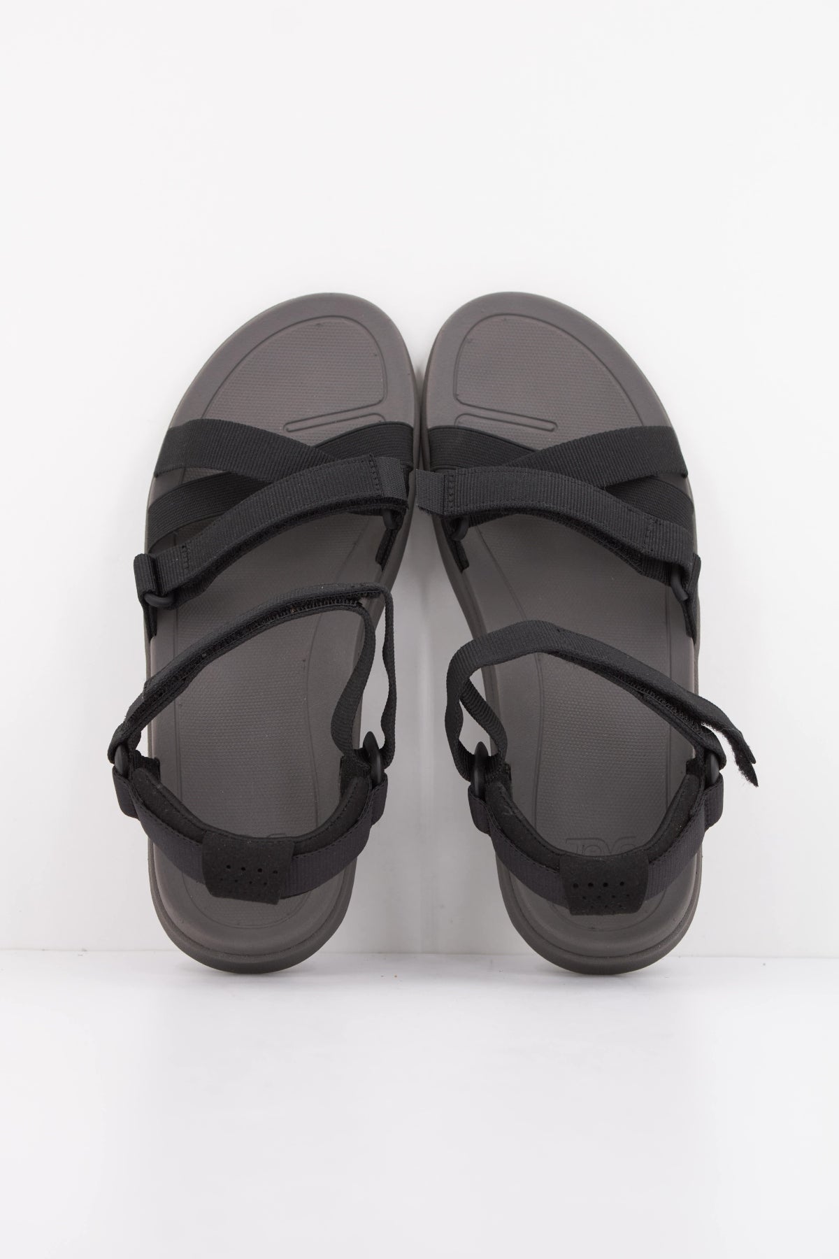TEVA W SANBORN MIA en color NEGRO  (3)