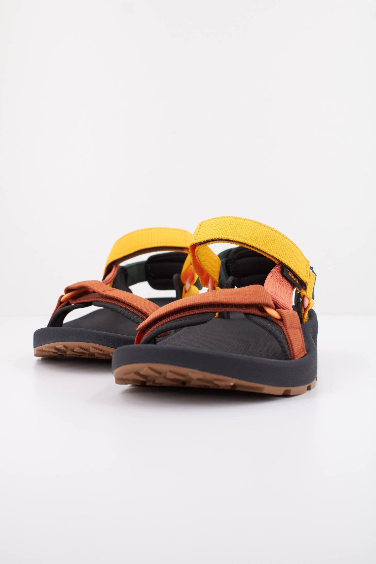 TEVA W HYDRATREK en color MARRON  (2)