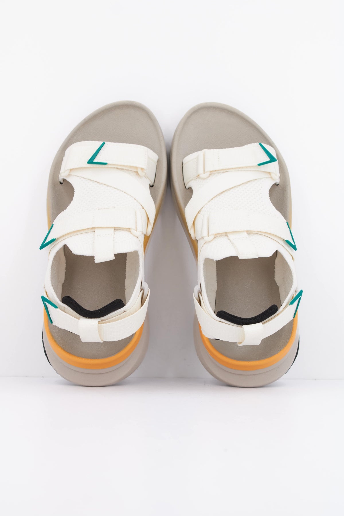 TEVA W AVENTRAIL en color BLANCO  (3)