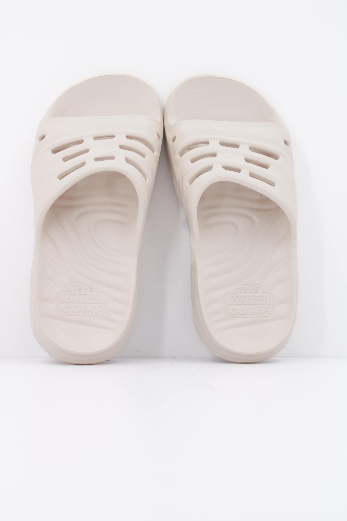 TEVA M APRETRAIL en color BEIS  (3)