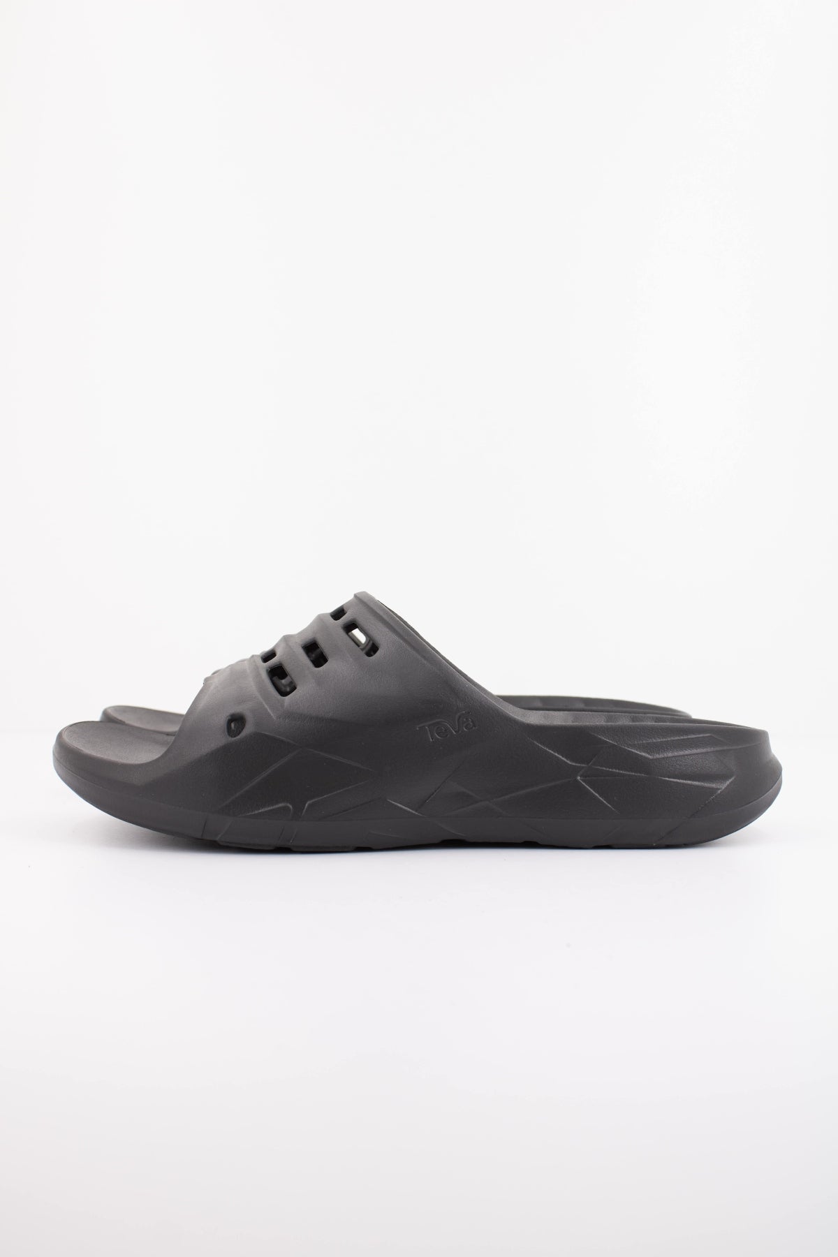 TEVA M APRETRAIL en color NEGRO  (1)