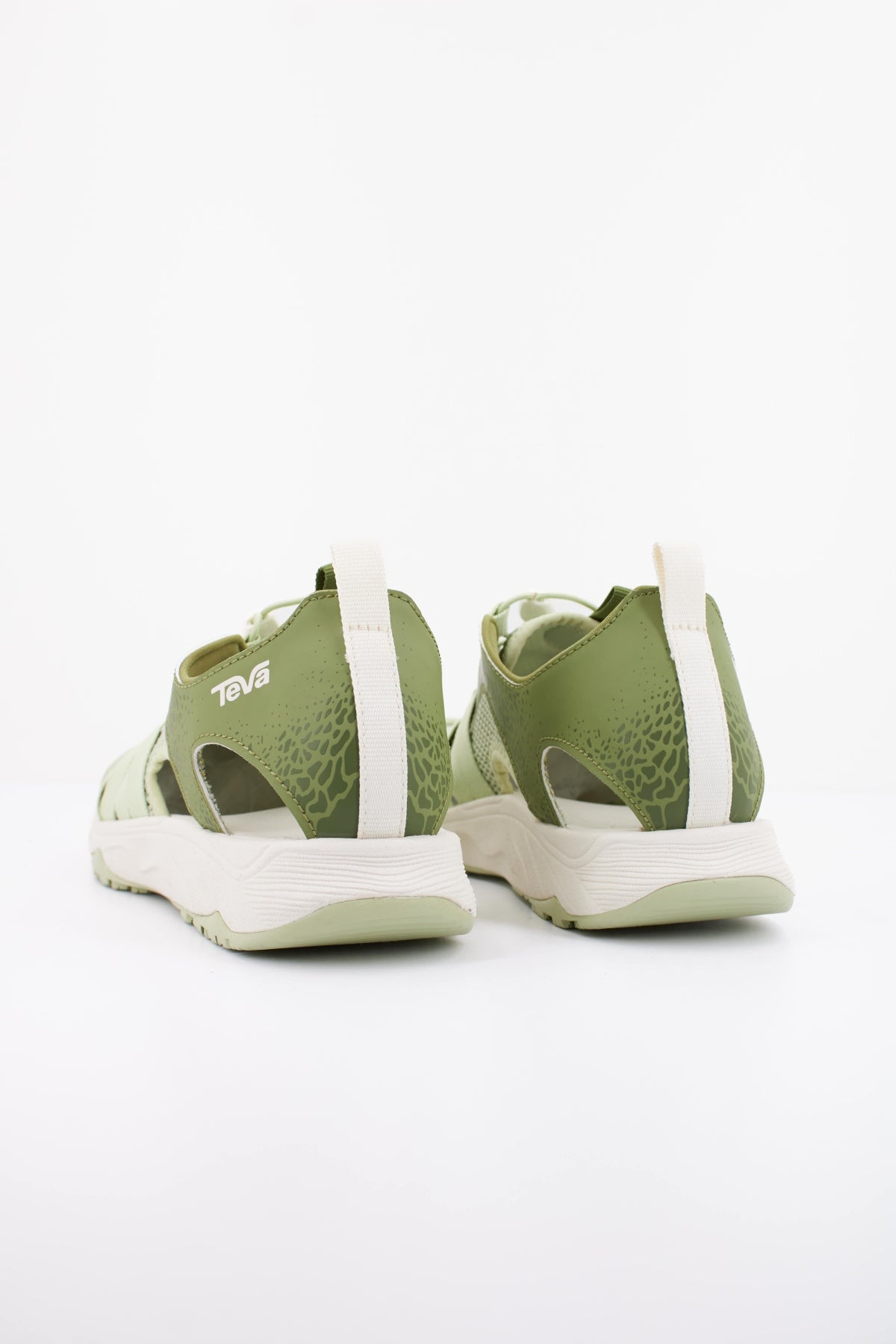 TEVA W HYDRATRREK CT en color VERDE  (4)