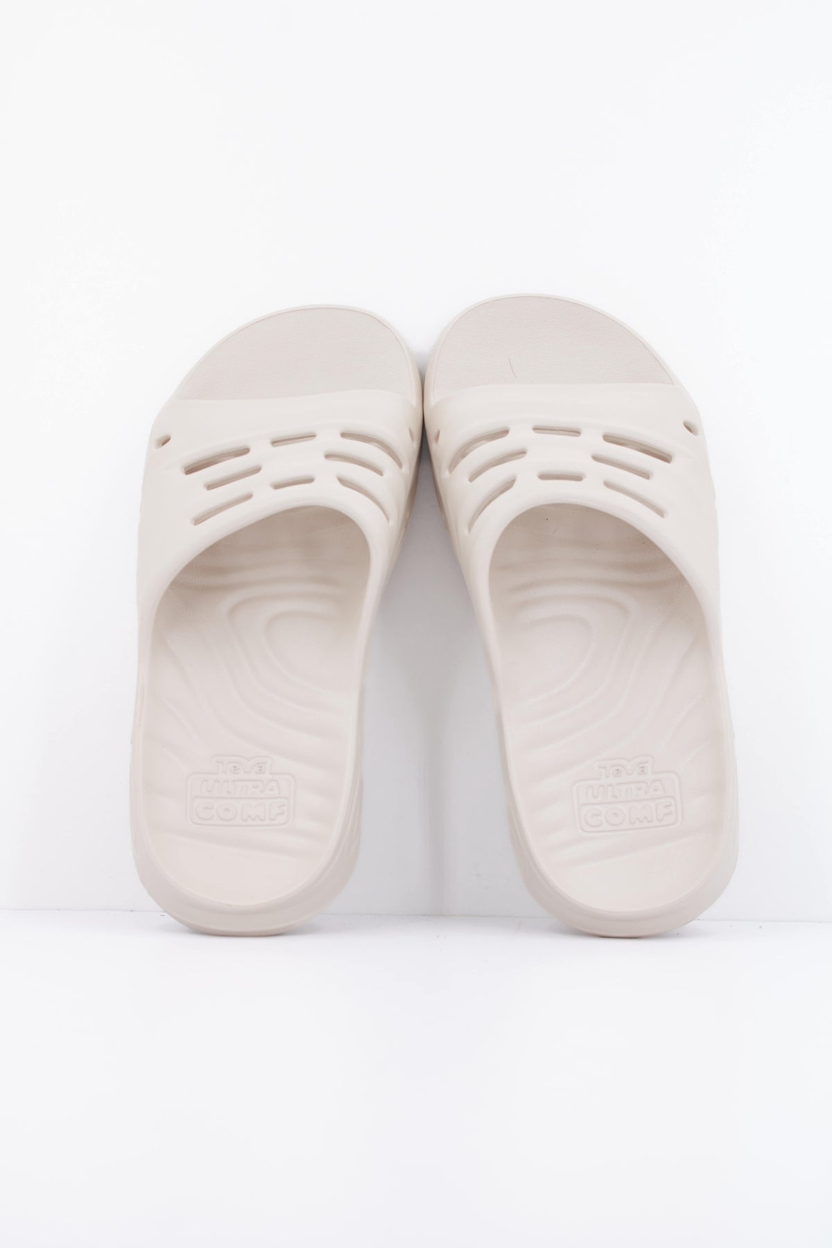 TEVA W APRETRAIL en color GRIS  (3)