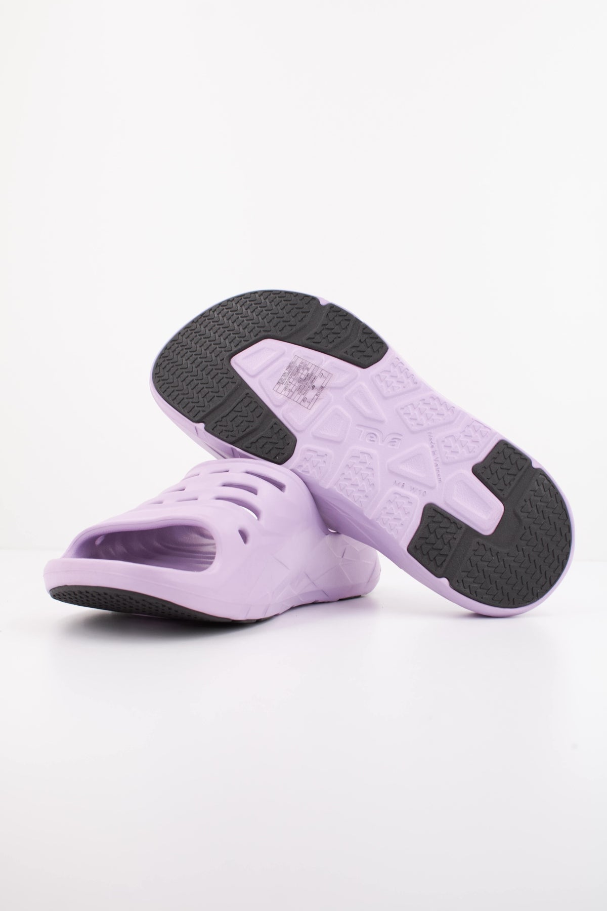 TEVA W APRETRAIL en color VIOLETA  (5)