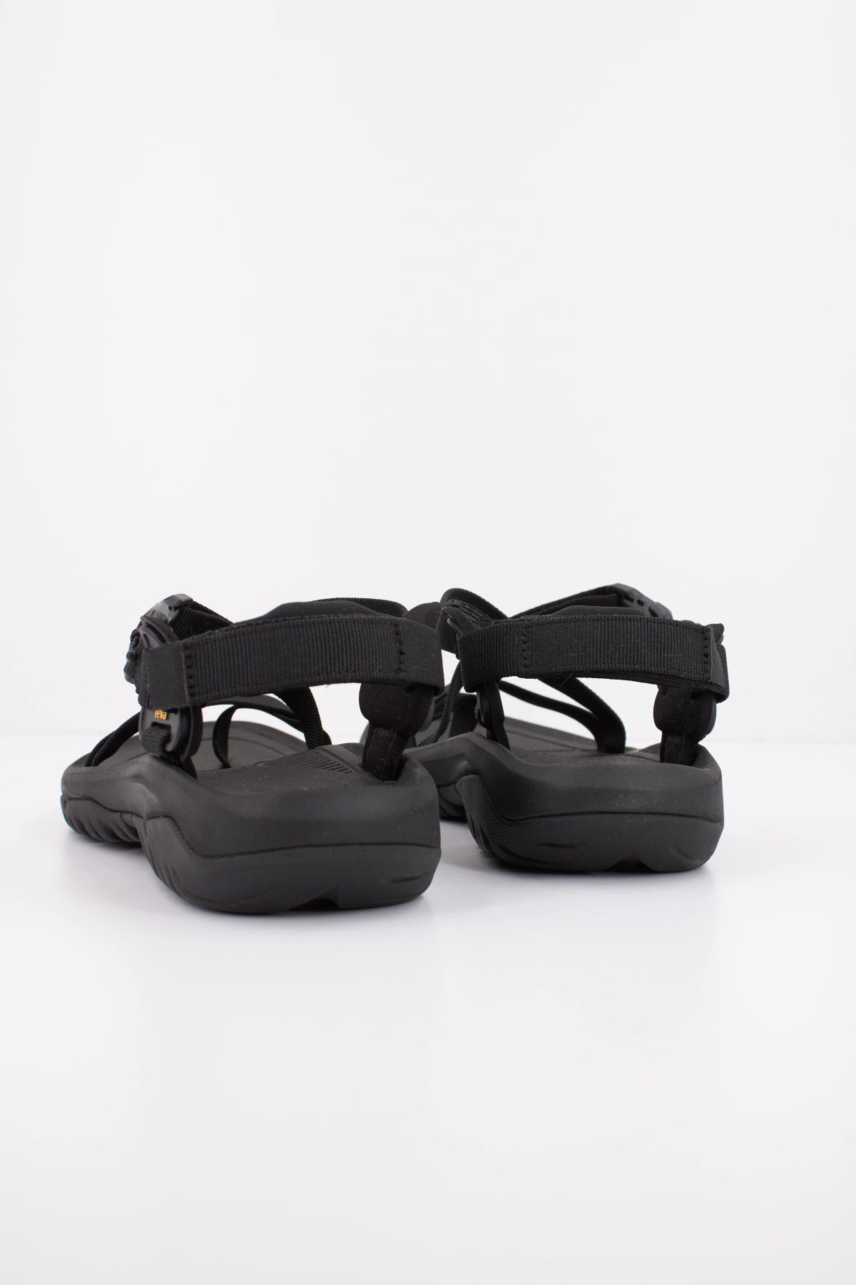 TEVA W HURRICANE TERR en color NEGRO  (4)
