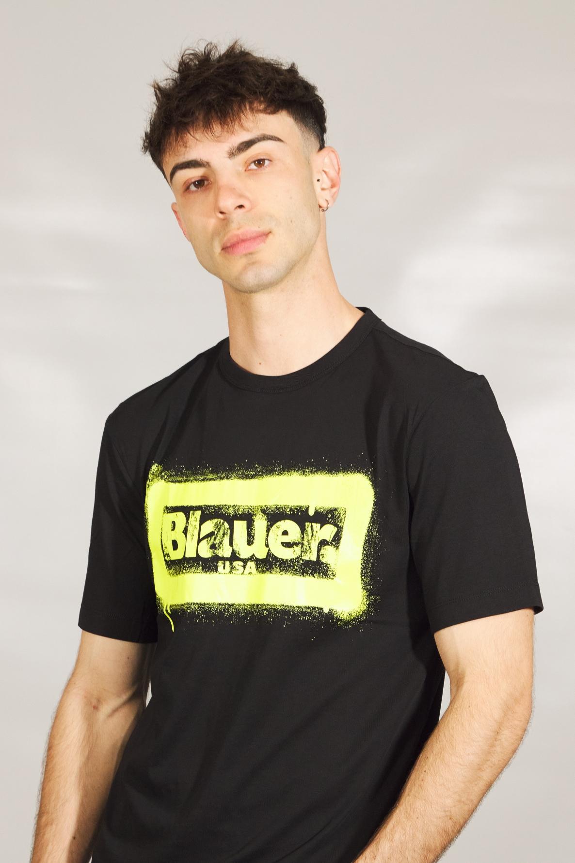 BLAUER MANICA CORTA en color NEGRO  (4)
