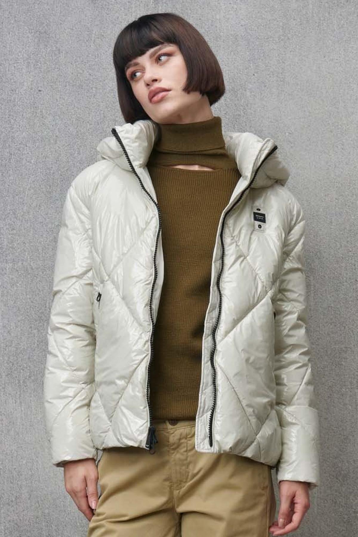 BLAUER JUNE en color BLANCO  (1)