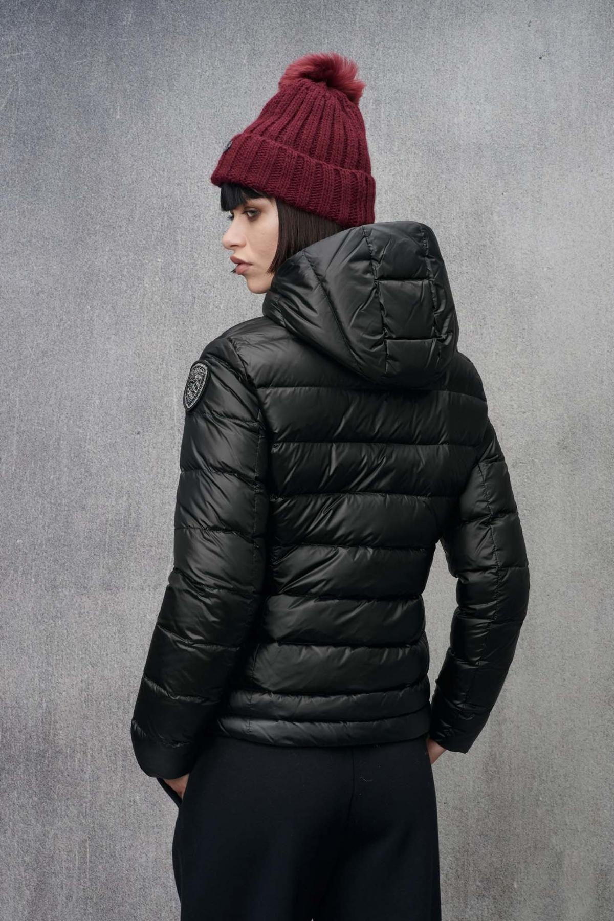 BLAUER CHARME en color NEGRO  (3)
