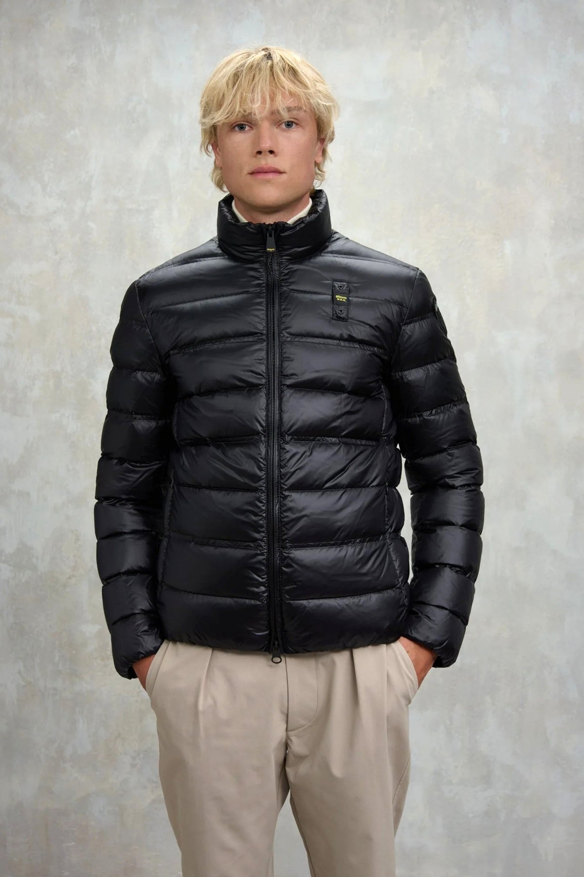 BLAUER  BELMONT  en color NEGRO  (1)