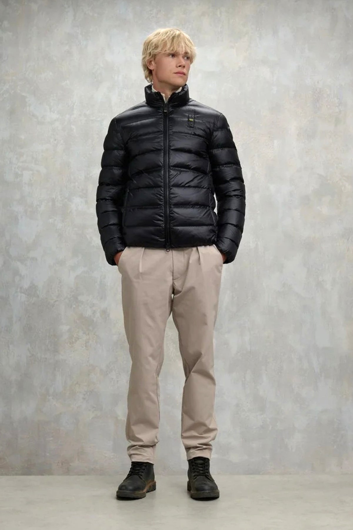 BLAUER  BELMONT  en color NEGRO  (4)