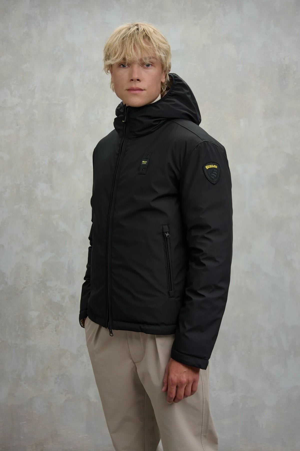 BLAUER  BALLARD  en color NEGRO  (1)