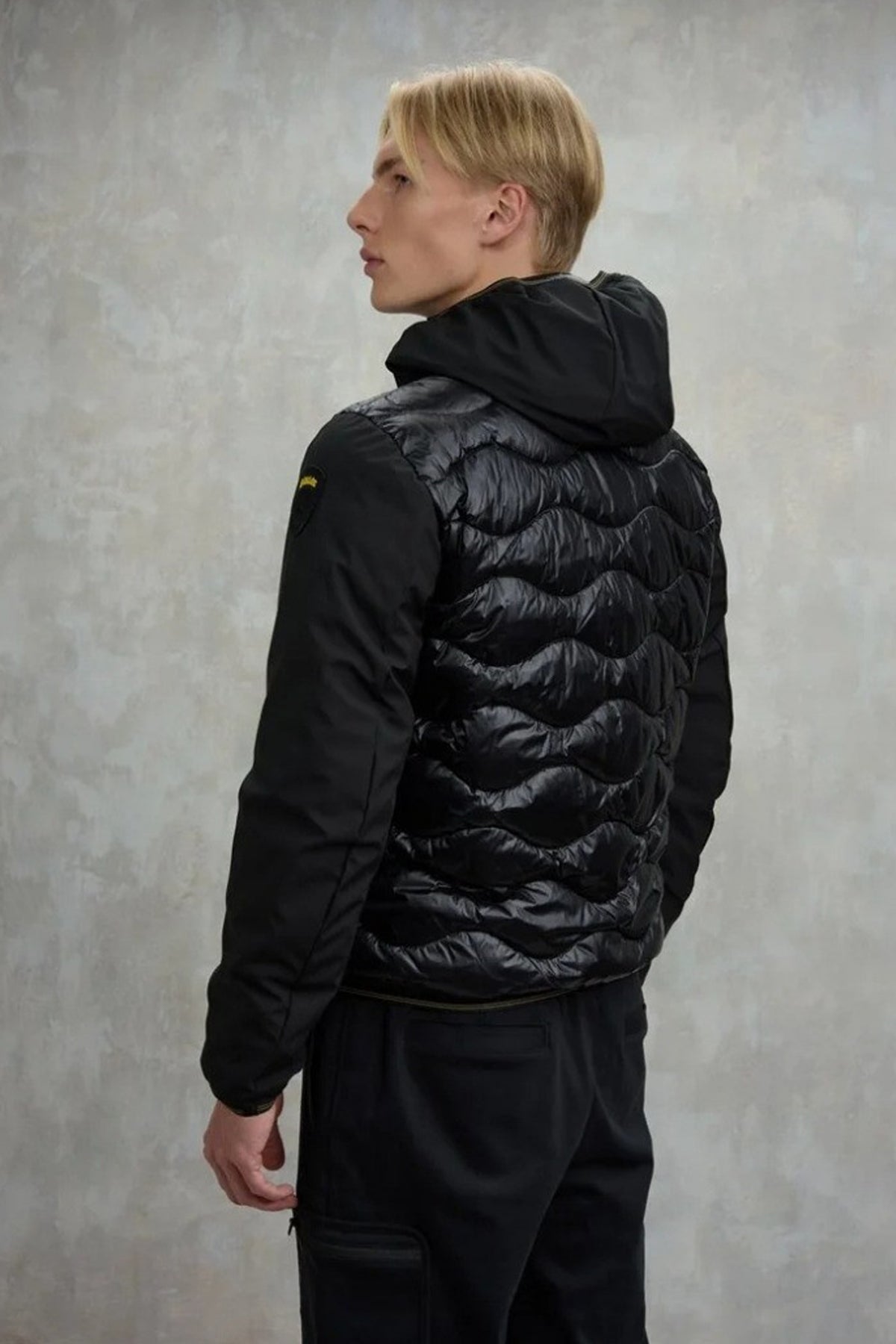 BLAUER  BALLARD  en color NEGRO  (3)