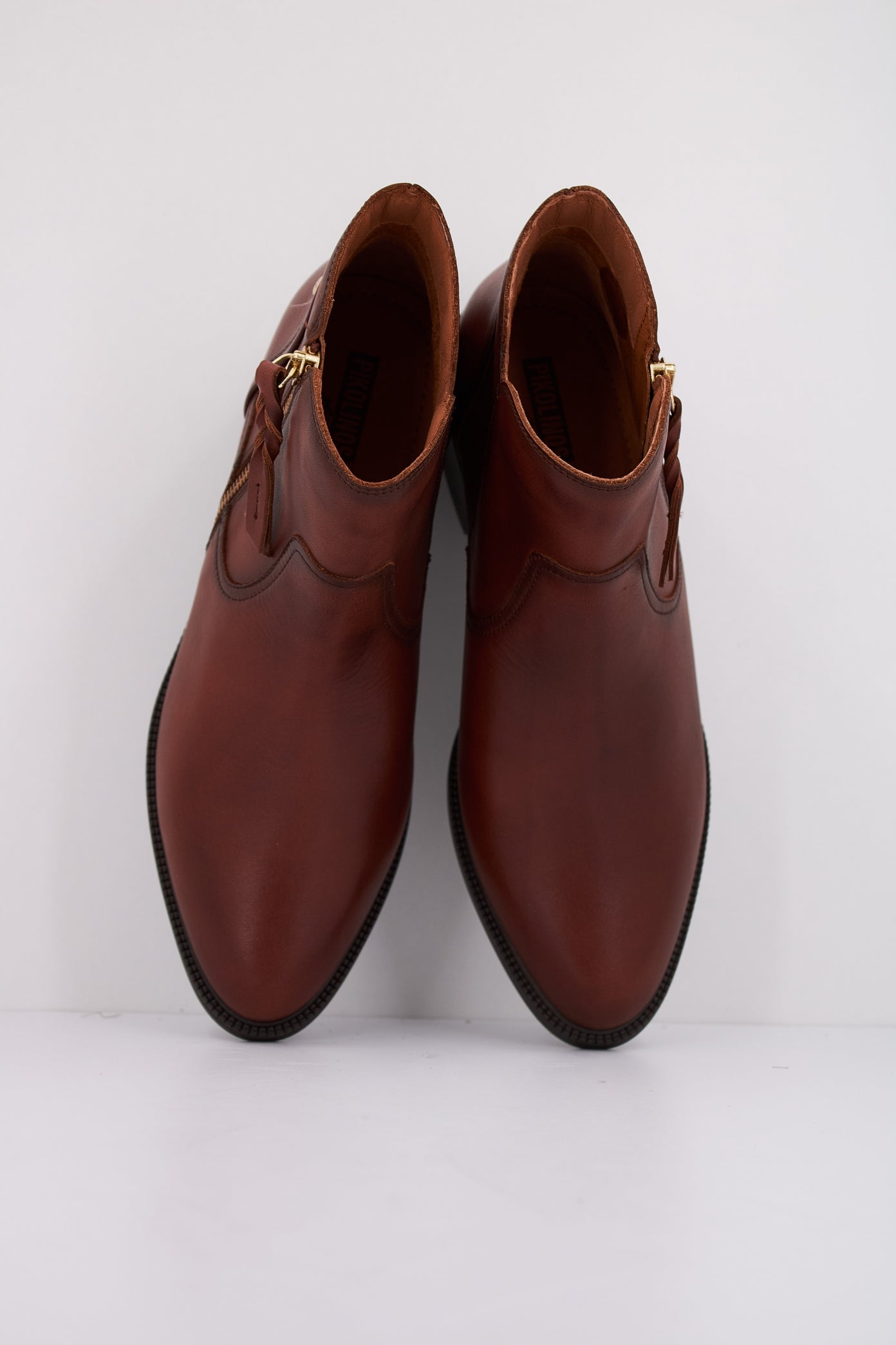 PIKOLINOS BACAROT WD  en color MARRON  (3)