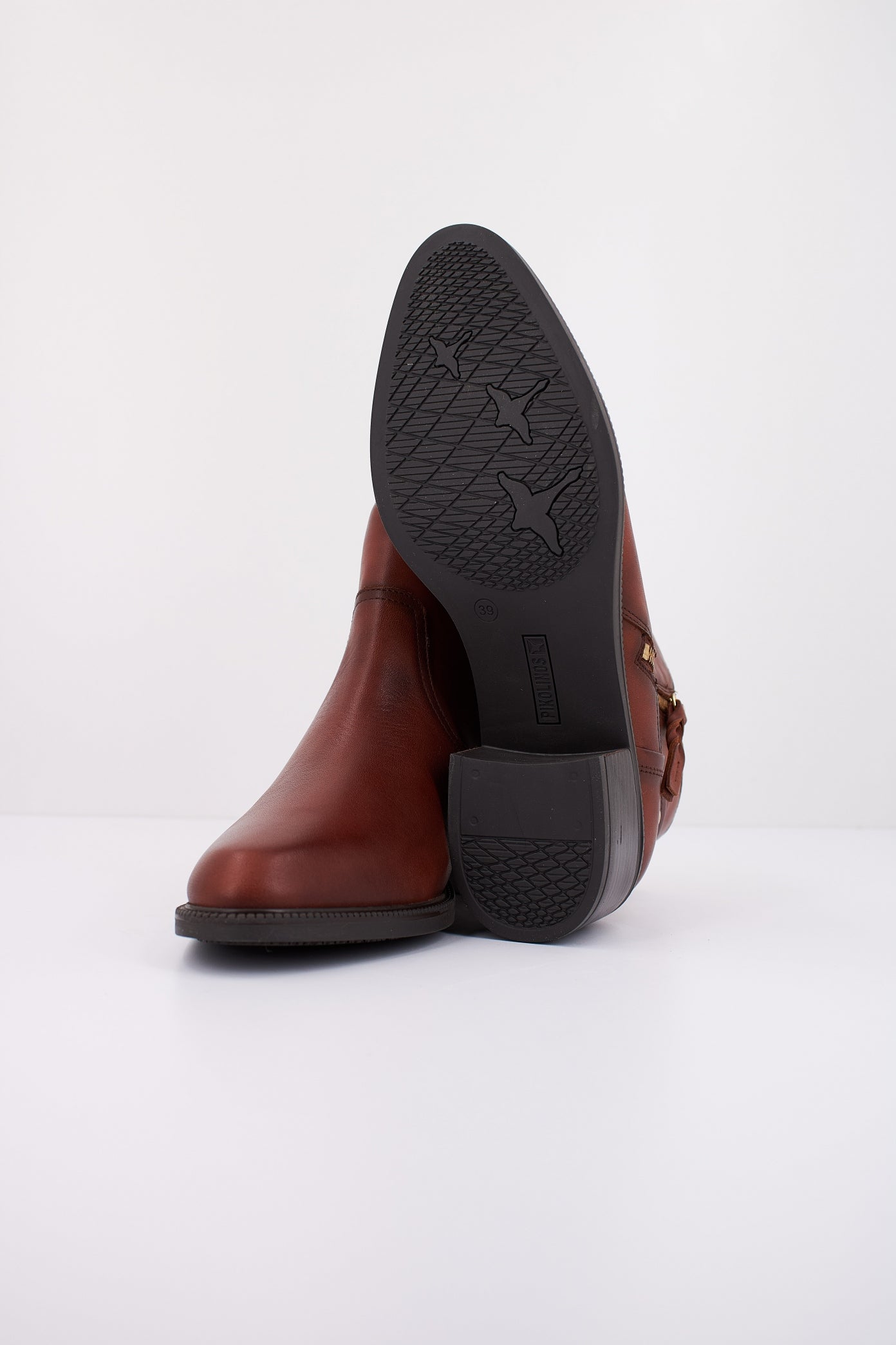 PIKOLINOS BACAROT WD  en color MARRON  (5)