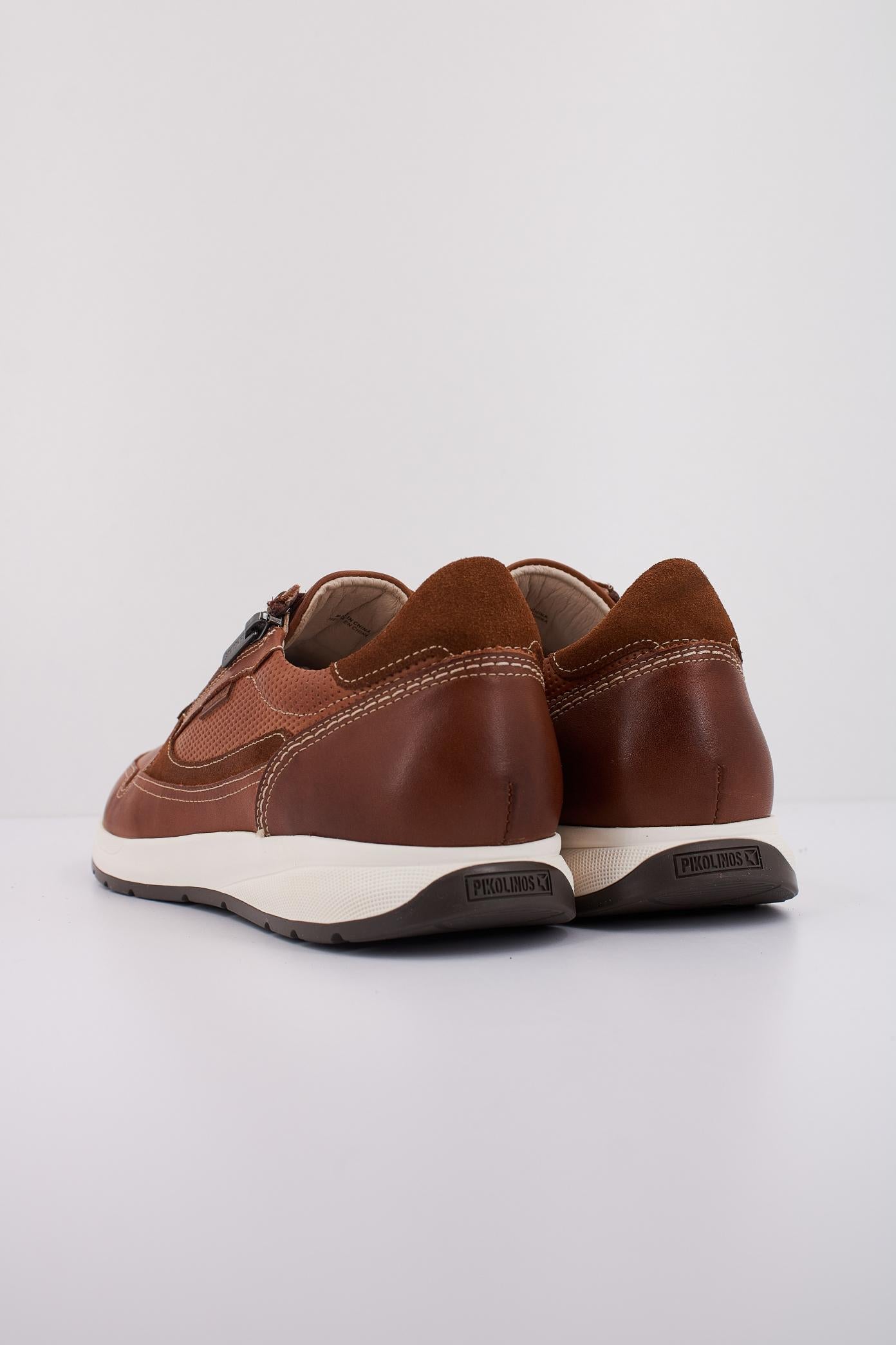 PIKOLINOS MB C en color MARRON  (4)