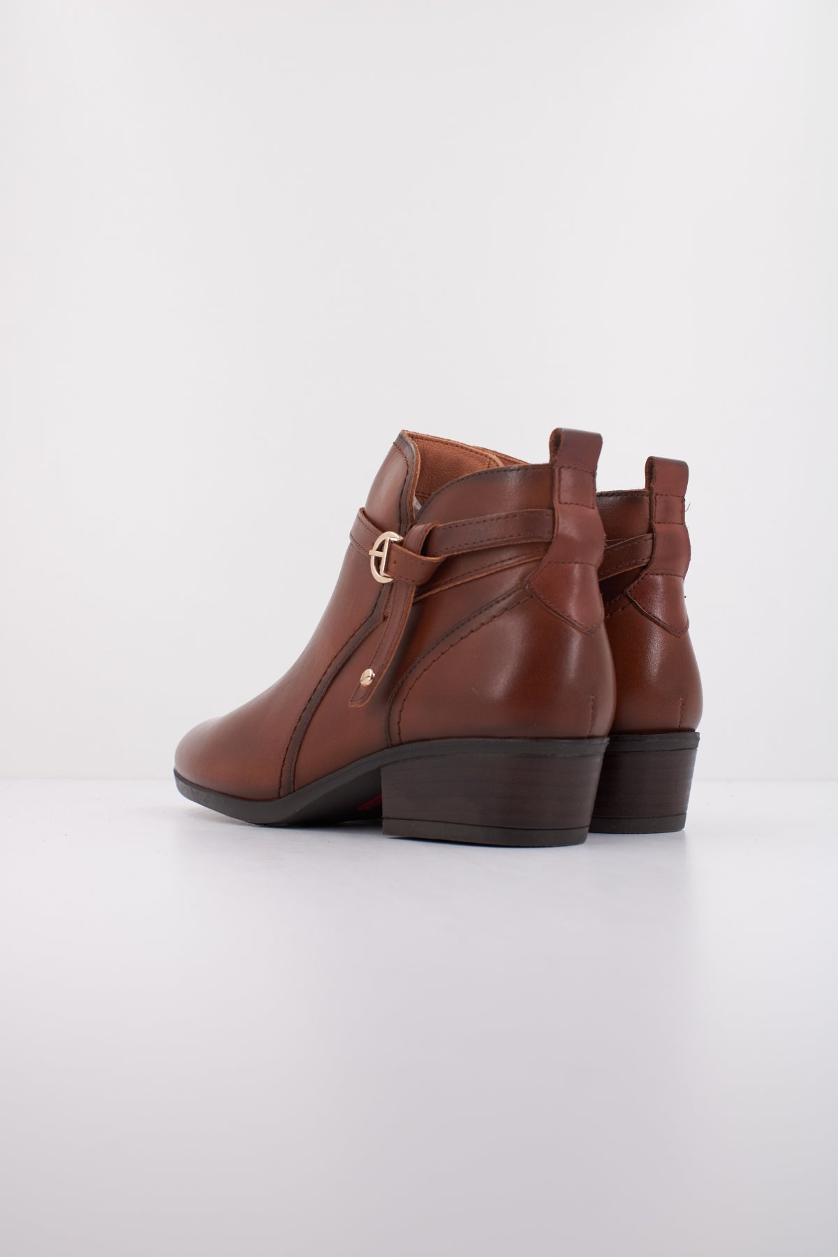 PIKOLINOS WU C en color MARRON  (4)