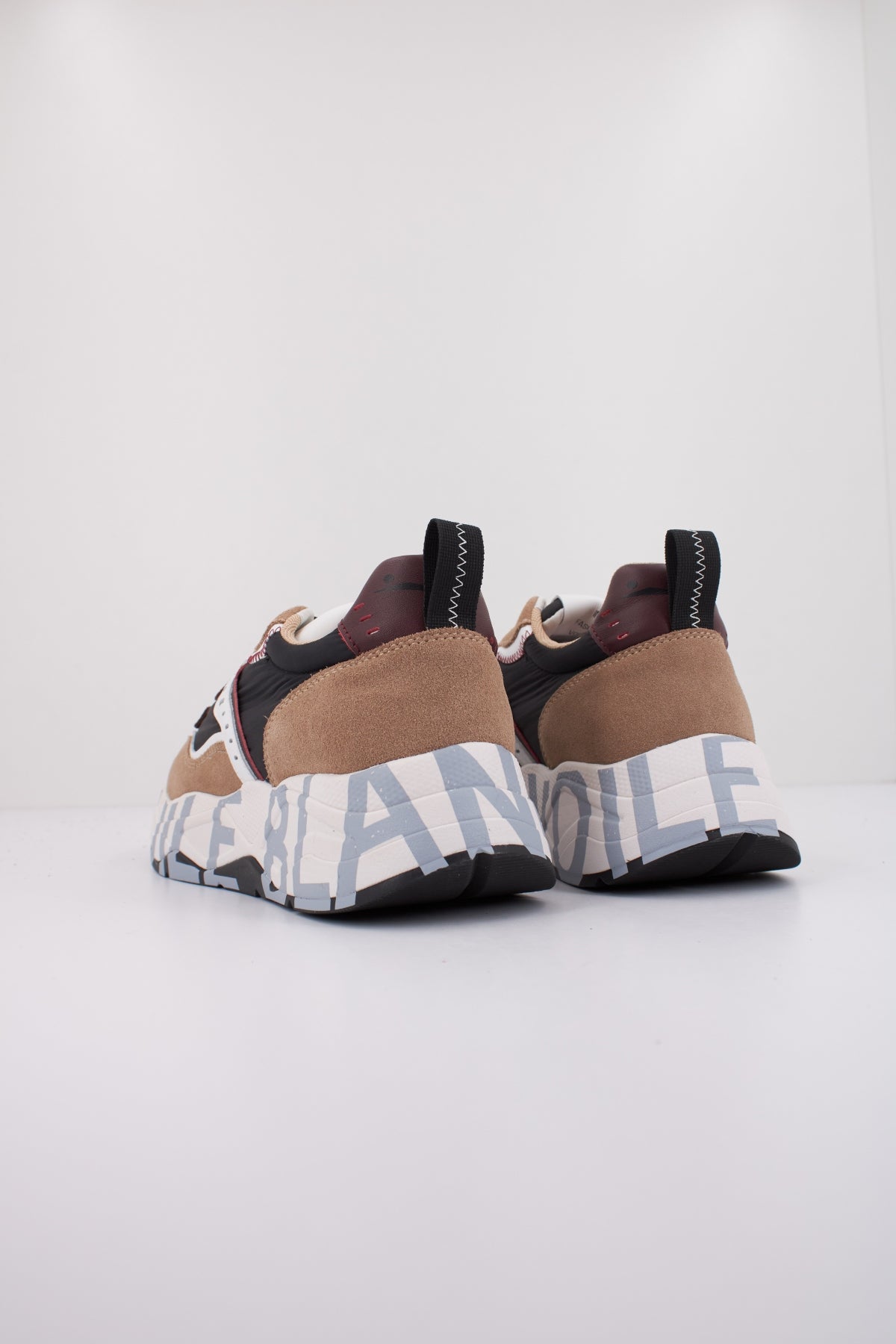 VOILE BLANCHE CLUB en color MARRON  (4)