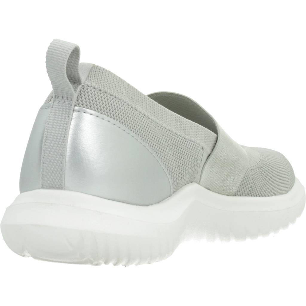 CLARKS NOVA SOL en color PLATA  (3)