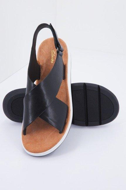CLARKS JEMSA CROSS en color NEGRO  (4)