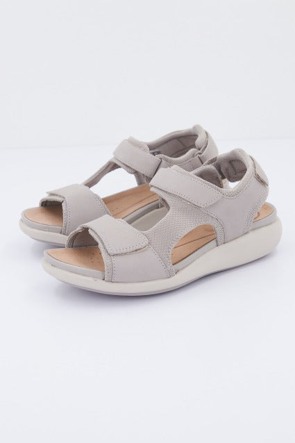 CLARKS UN BALI TREK COMBI en color BEIS  (1)