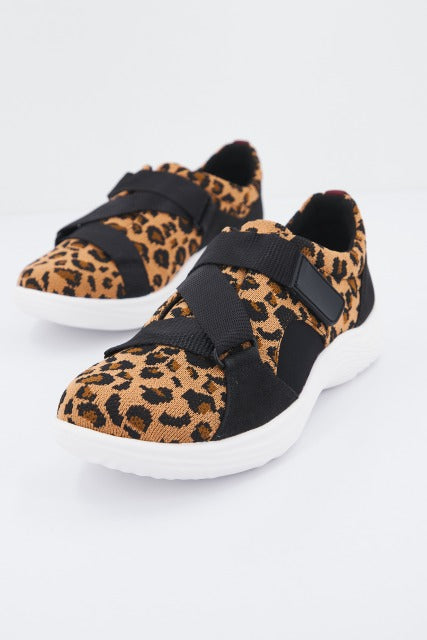 CLARKS LULU GO en color ANIMAL PRINT  (1)