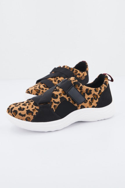 CLARKS LULU GO en color ANIMAL PRINT  (2)