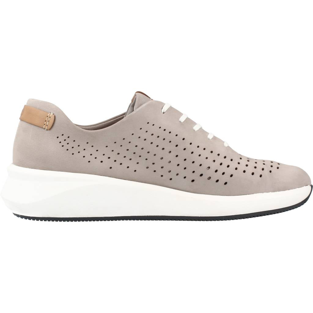 CLARKS UN RIO TIE en color GRIS  (4)