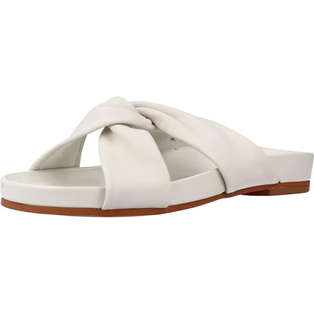 CLARKS  PURE TWIST en color BLANCO  (1)
