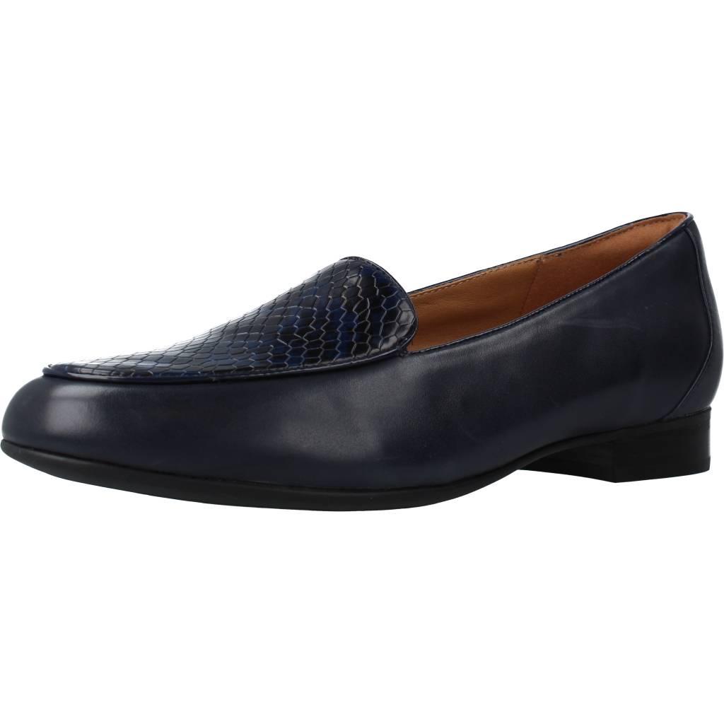 CLARKS UN BLUSH EASE en color AZUL  (1)