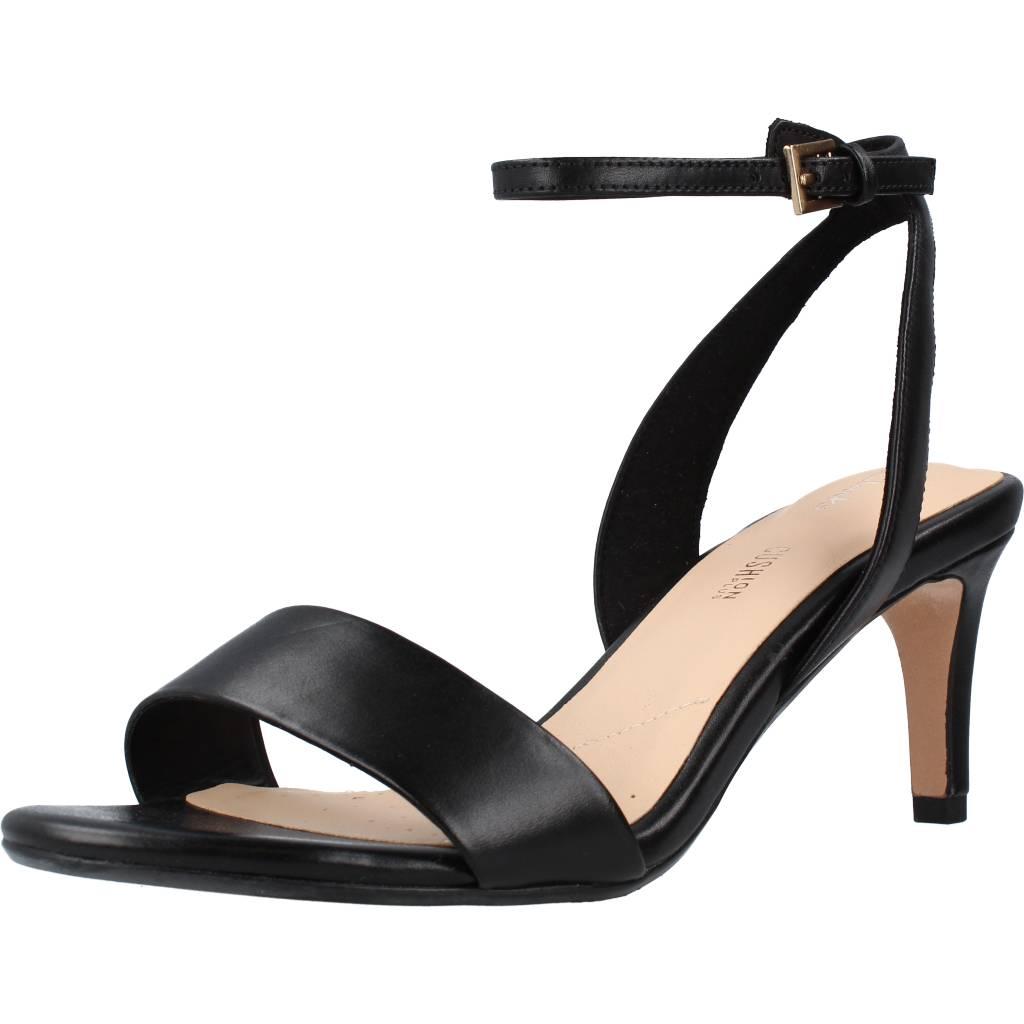 CLARKS  AMALI JEWEL en color NEGRO  (1)