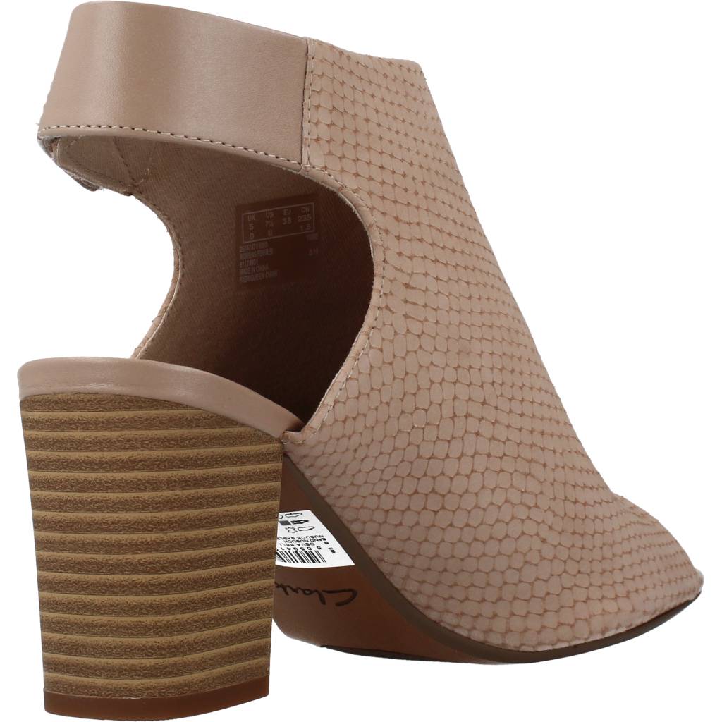 CLARKS  DEVA BELL en color BEIS  (3)