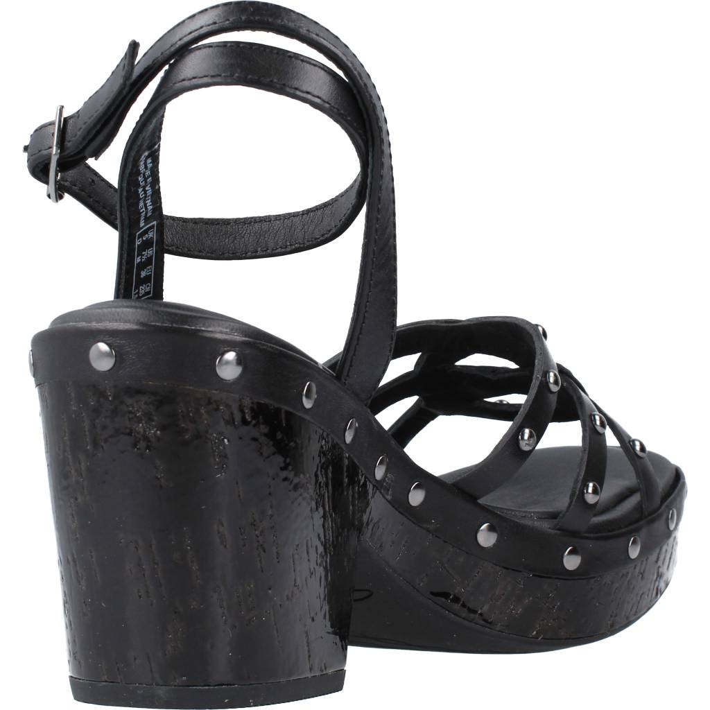 CLARKS MARITSA SUN en color NEGRO  (3)