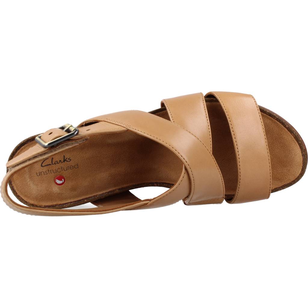 CLARKS LIZBY CROSS en color MARRON CLARO  (7)