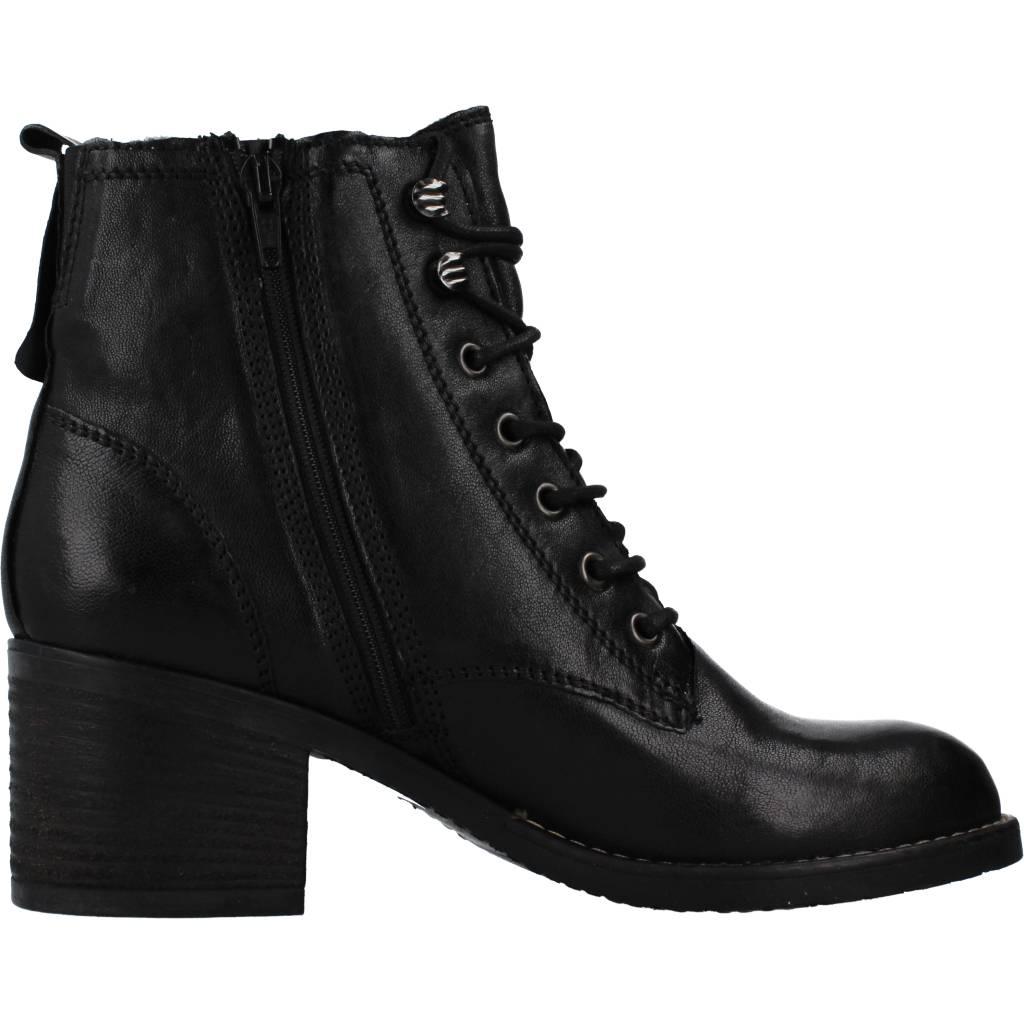 CLARKS  THORNBY LACE en color NEGRO  (4)