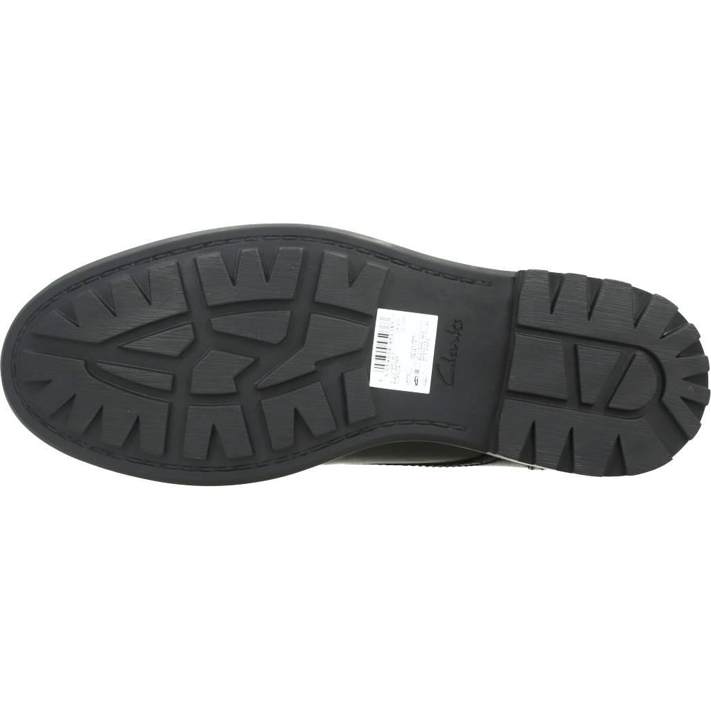 CLARKS CHARD MID en color NEGRO  (6)