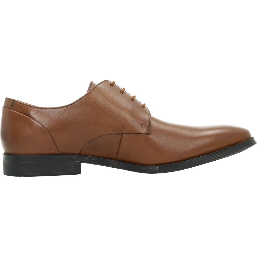 CLARKS GILMAN PLAIN en color MARRON  (4)